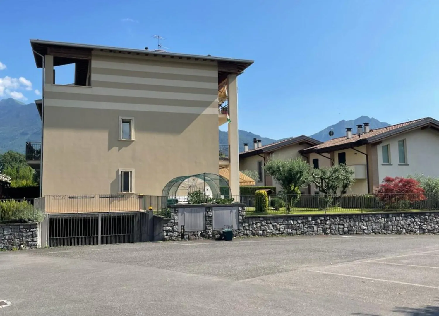Casa Vacanze Renata Costa Volpino